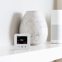 Wiser CCTFR6400 - Termostato de temperatura a pilas