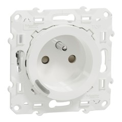 S520559 Wiser Odace - 2P+T connected socket 16A zigbee White