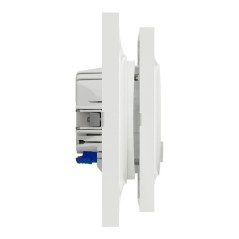 Wireless control kit and zigbee 3.0 connected socket S520559K Wiser Odace