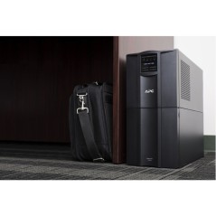 APC Schneider Electric SMT3000IC - Smart-UPS SMT 3000VA line-interaktive USV